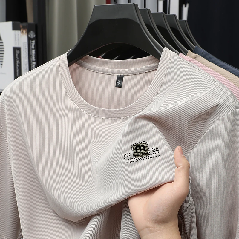 تي شيرت رجالي عالي الجودة بأكمام طويلة لربيع وخريف 2025 سويت شيرت جديد برقبة دائرية، بلوزة فضفاضة في منتصف العمر