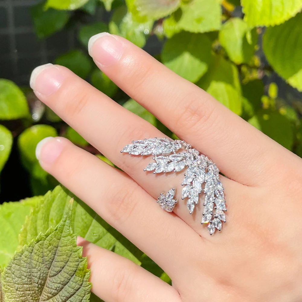 BeaQueen Luxury White Gold Color Cubic Zirconia Irregular Leaf Big Open Adjustable Rings for Women Wedding Party Jewelry R125