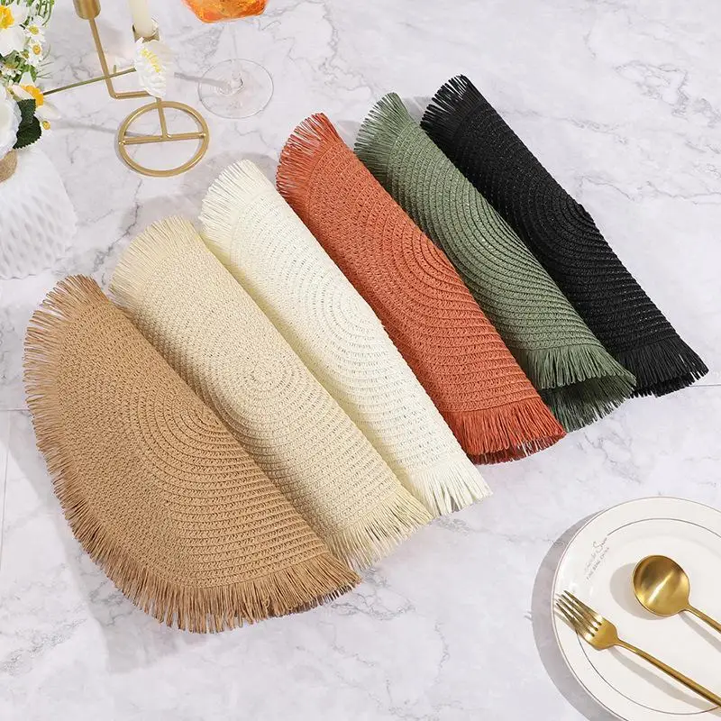 Woven Rattan Round Placemat Handmade Fringe Edge Heat Resistant For Home Dining Table Party Decor