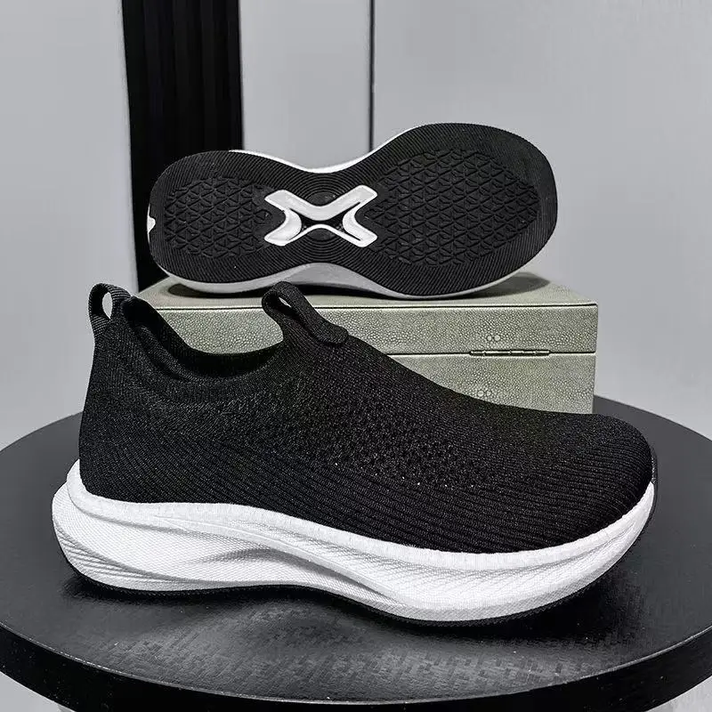 

Men's versatile, durable running shoes with breathable, comfortable mesh upper Casual sports fashion footwear for walking