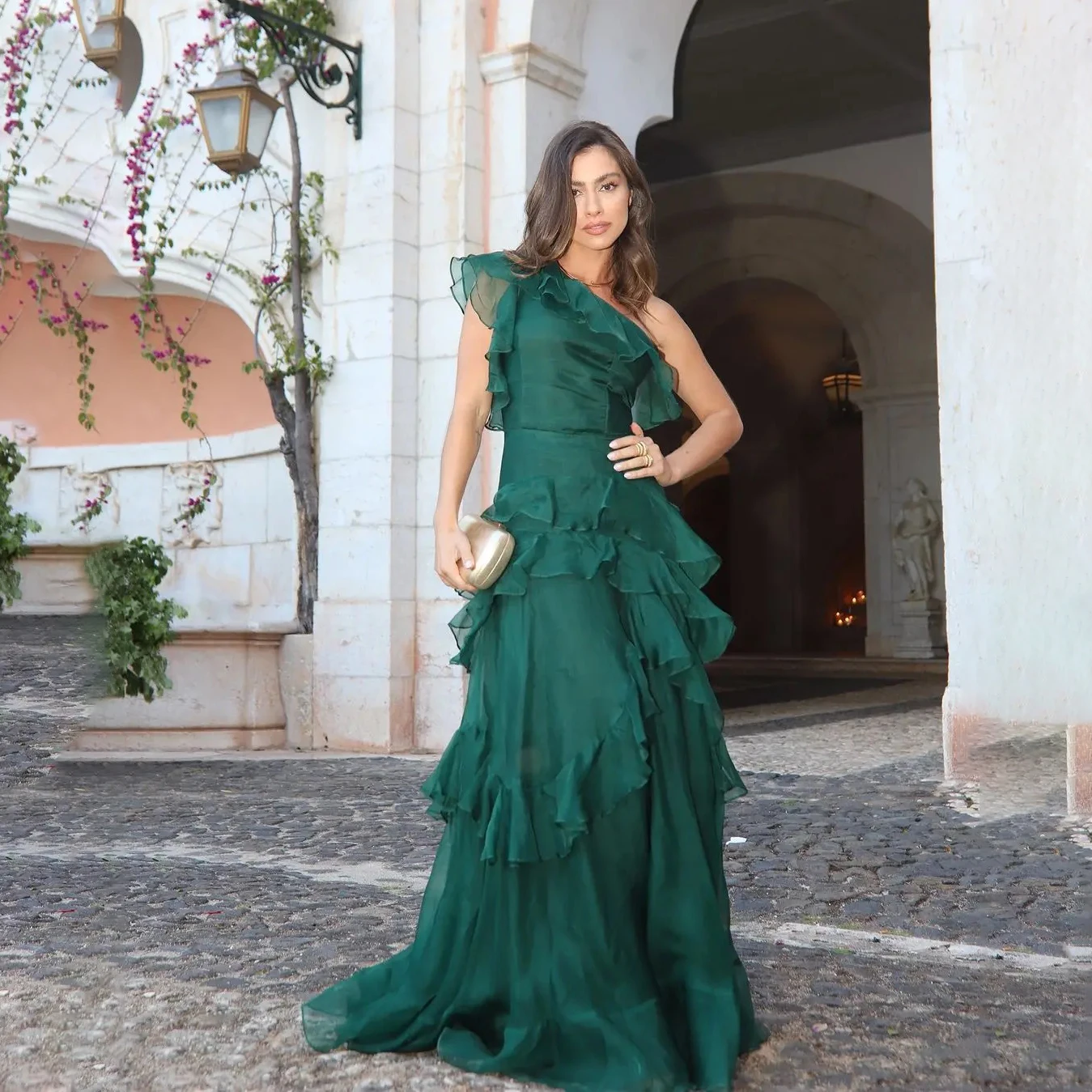 One Shoulder Green Silk Organza Evening Dresses Ruffles Mesh Prom Dress Elegant Tiered Tulle Long Puffy Mesh Celebrity Gowns