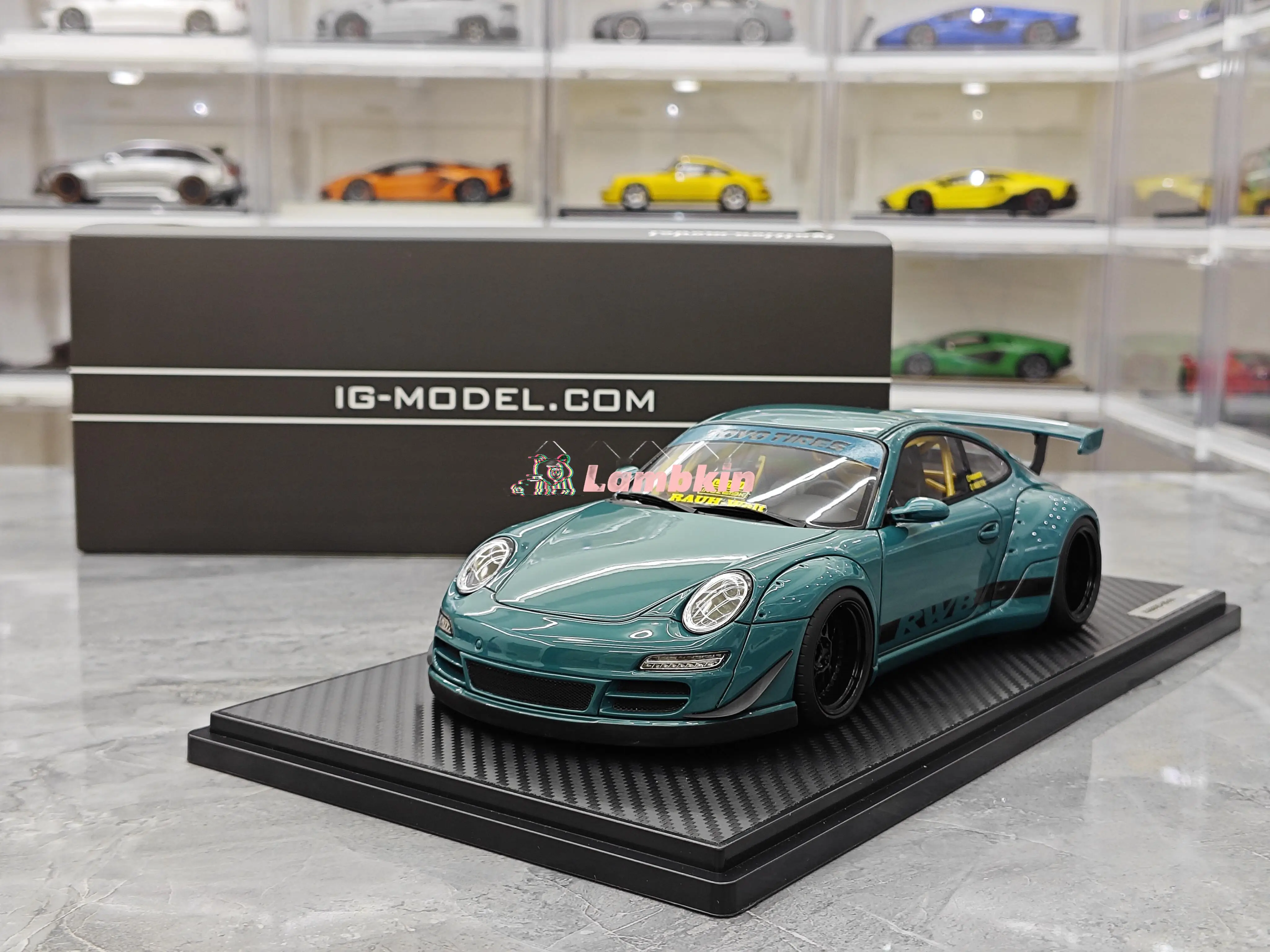 IG 1/18 997 RWB Black Wide Body Simulation Resin Car Model Ornament Gift Collection Miniature