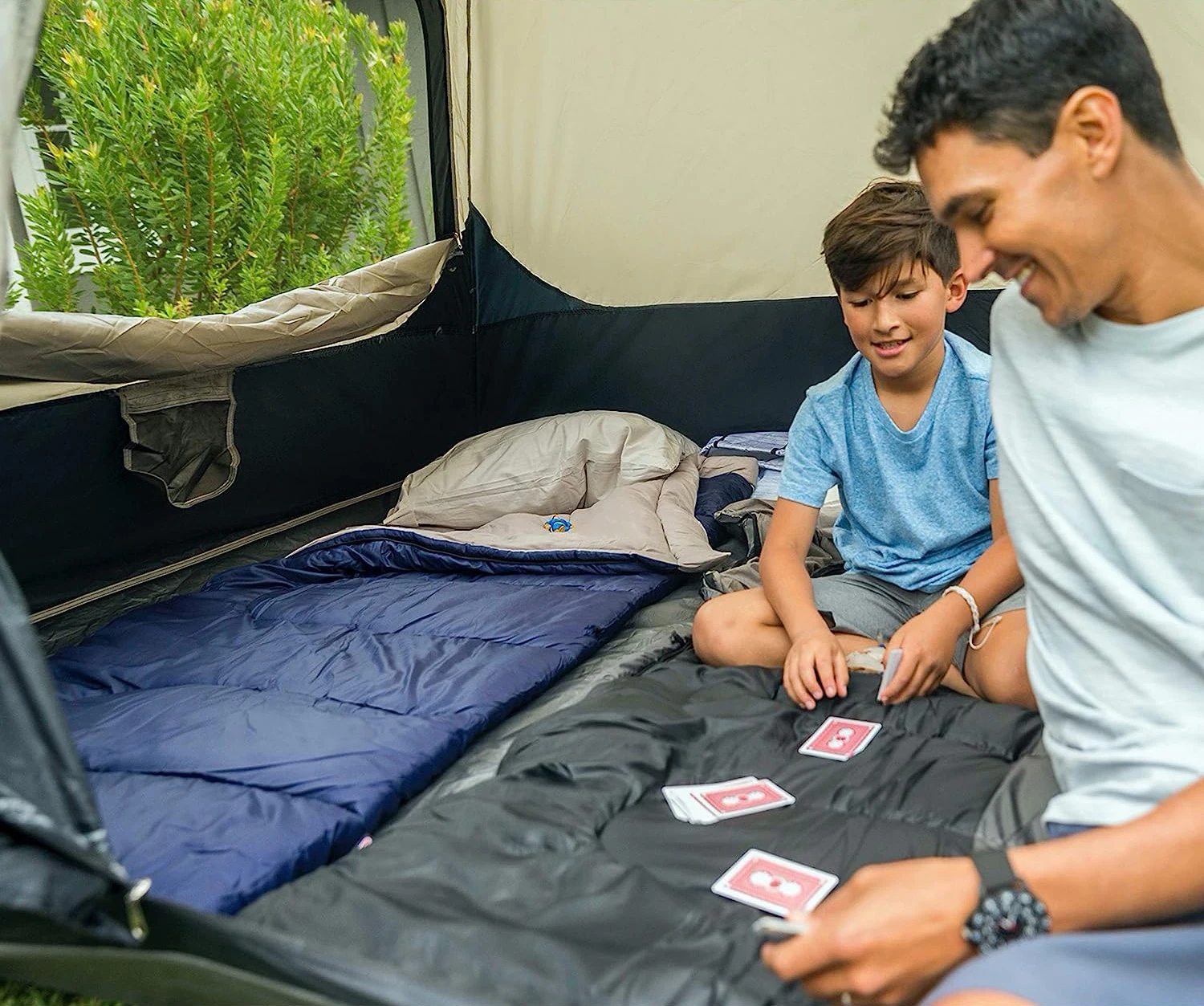 

Customized Cold Weather Sleeping Bag, Light Weight Camping Sleeping Bag for Adults, No-Snag Zipper with Stuff Sack Included