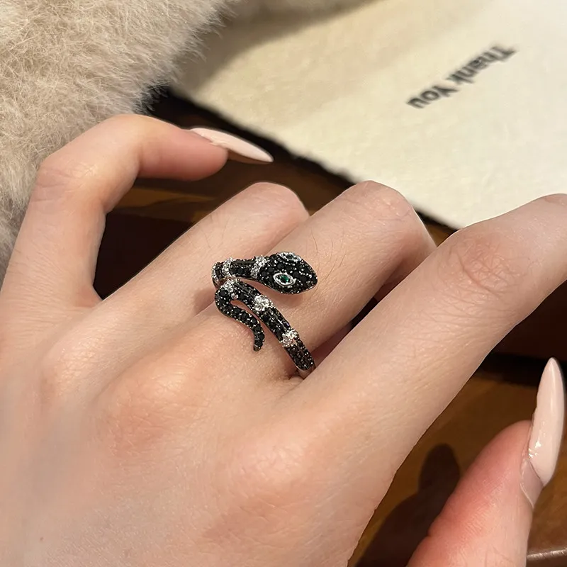 Black full diamond snake ring female open ring light luxury high sense vivid super flash small fragrant ring
