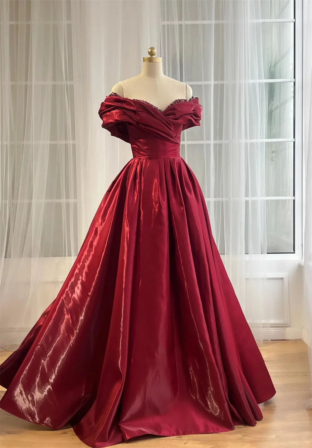 

Customized Sparking Burgundy Off The Shoulder A-line Formal Evening Dress 2025 Pleated vestidos de noiva Floor-length Prom Gowns