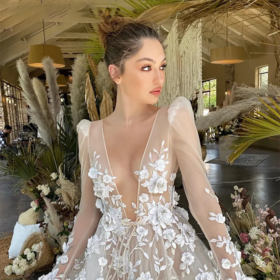 Personalizado Sexy Boho Apliques de encaje flores 3D cuello en V profundo una línea vestidos de novia 2024 espalda abierta corte tren vestidos de novia de tul