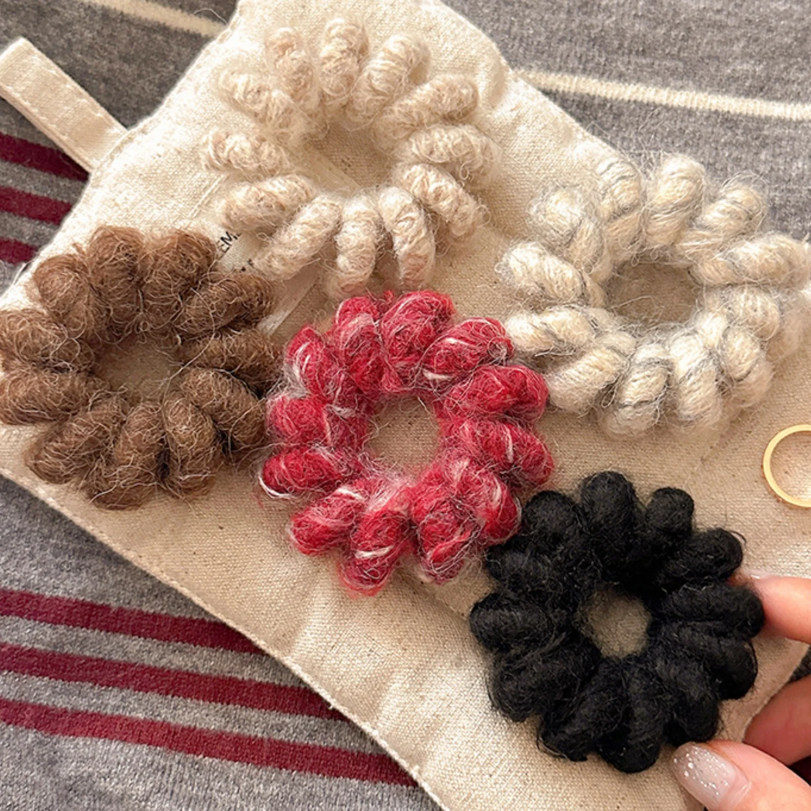 

5PCS Knitted Wool Hair Scrunchies For Women, Autumn Winter Fluffy Colorful Hair Ties,Warm Cozy Hair Accessory,Cold Season Looks