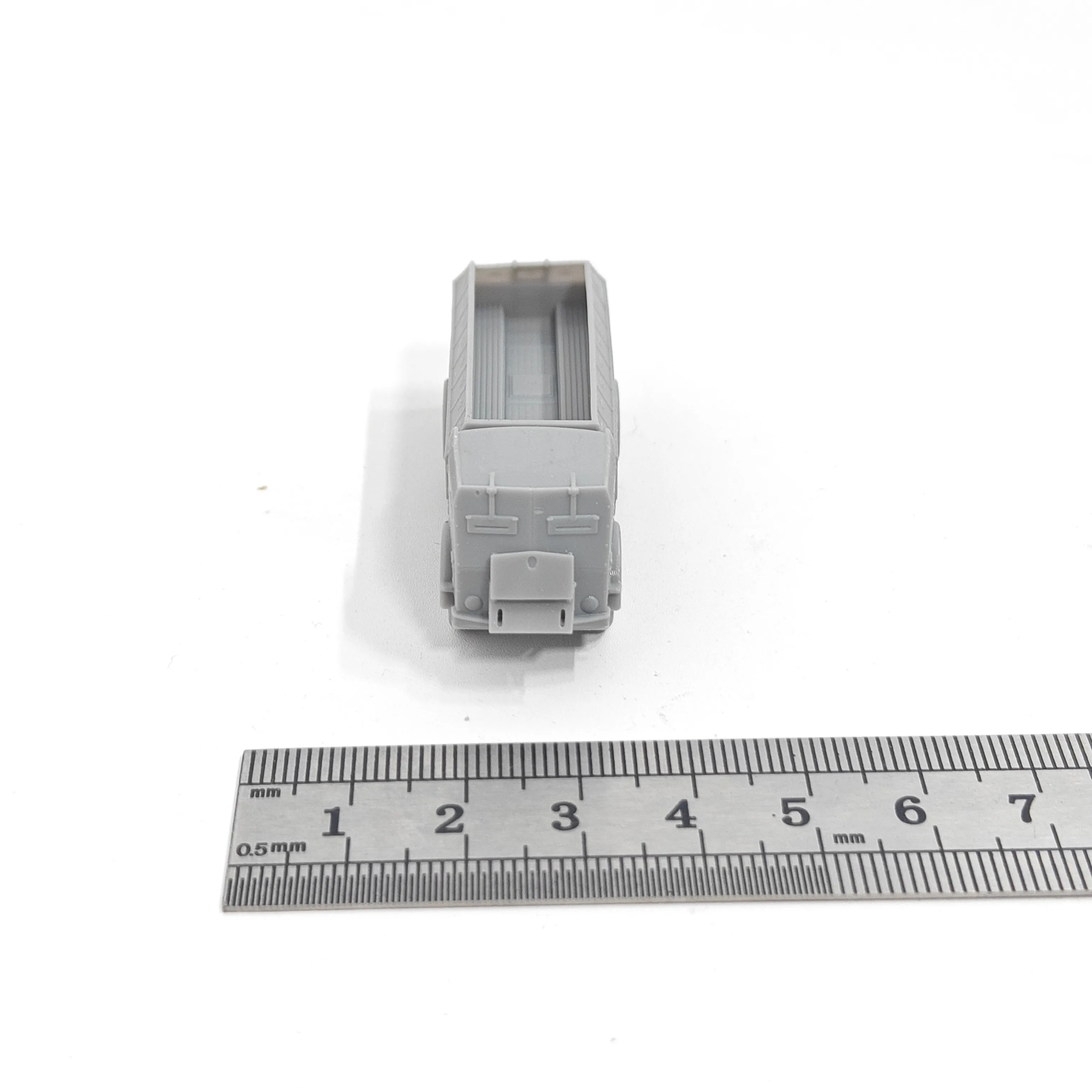 ZESTAW MODELARSKI Fiat 665NM Protetto w skali 1/144