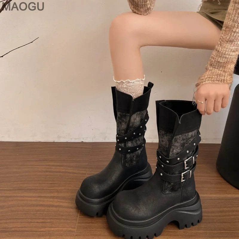 

Women's Mid-Calf Brown Boots British Style Platform Chunky Sole Height Increasing Autumn Fashion Boots for Women Bottes Femmes