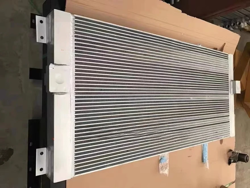 

Радиатор гидравлический для экскаваторов PC800 6, 7, 800-8, SE, 8R, LC-8, SE-6 (распылительный)