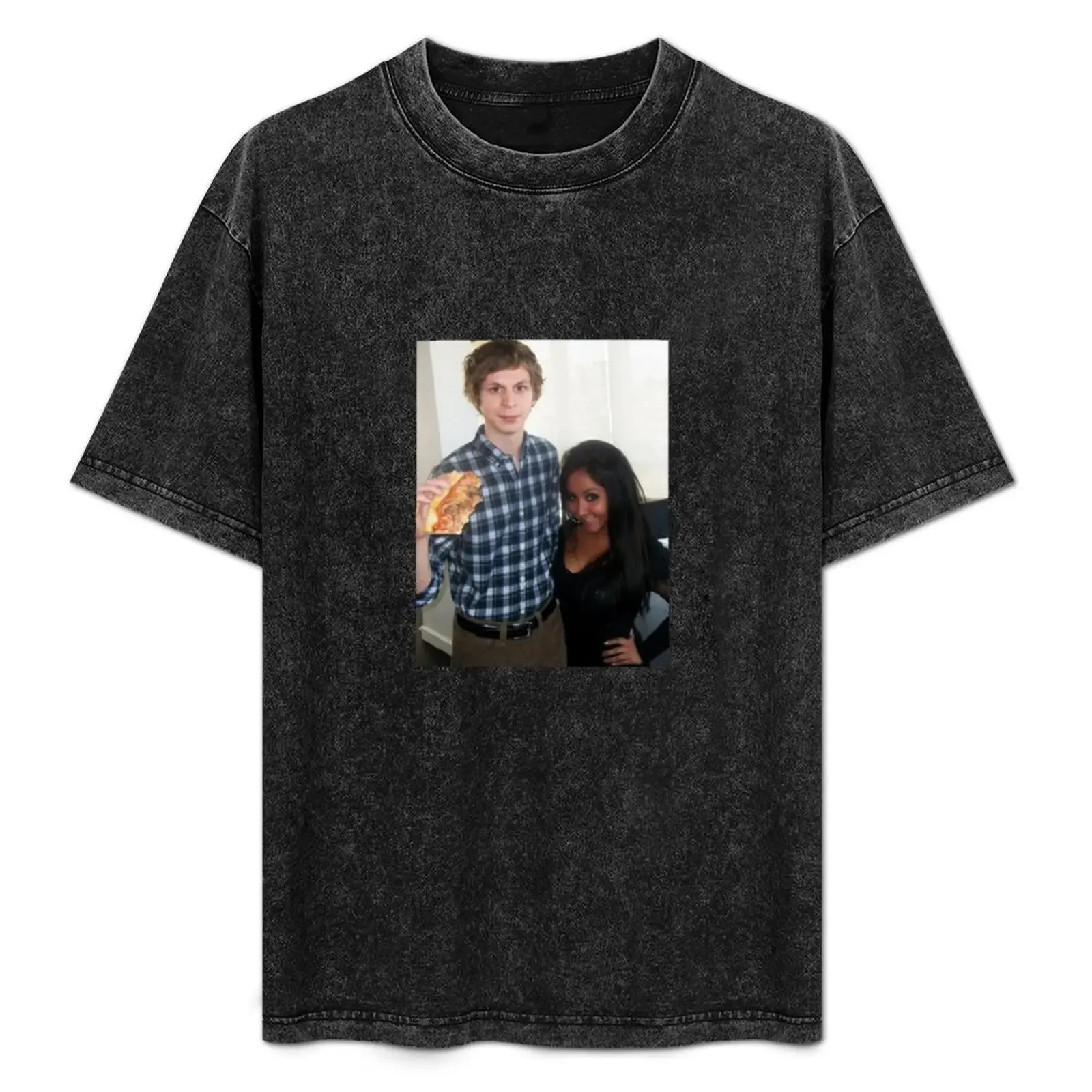 

michael cera holding a large pizza next to snooki T-Shirt man tshirt cotton t shirts high quality T-Shirt