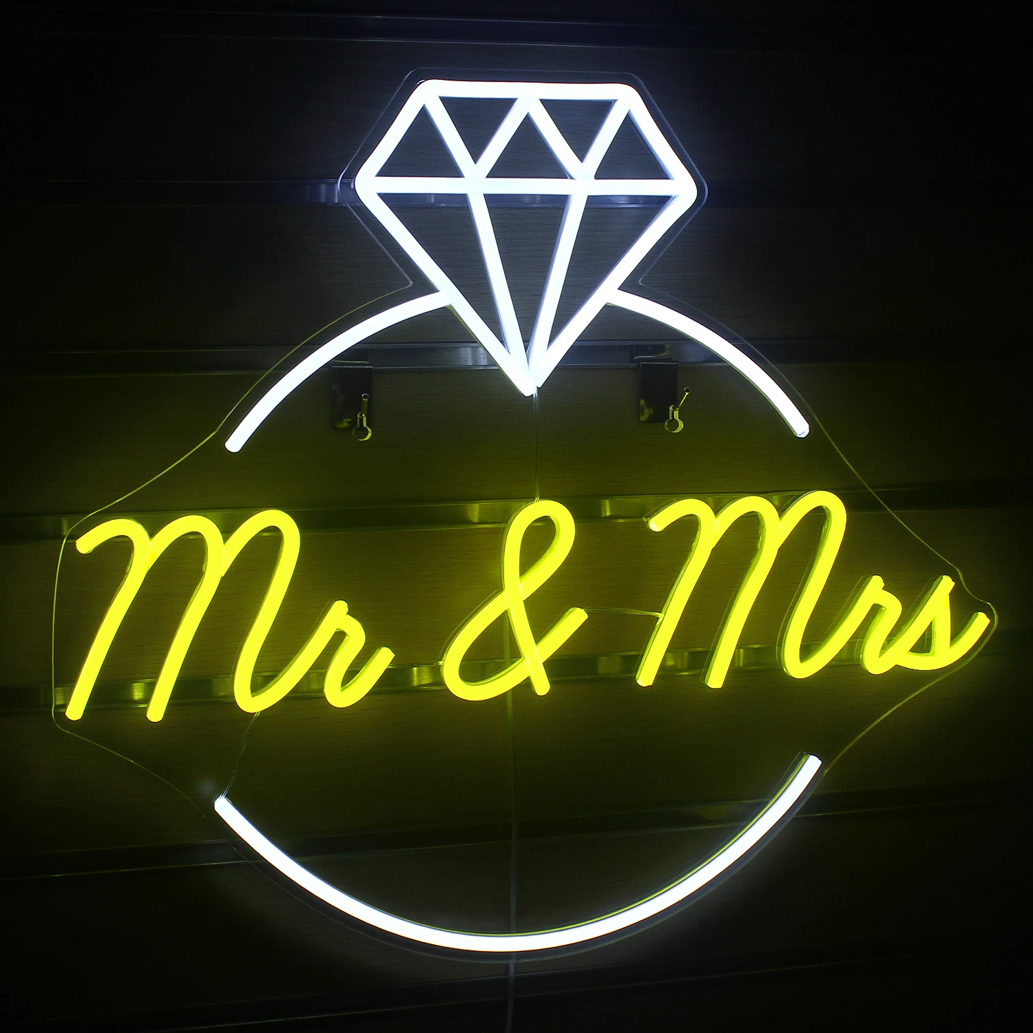 Mr and Mrs Ladie Diamond Neon Signs LED Lights Wedding Decoration Wall Art Logo For Proposal Party Home Bedroom Luminous Sign