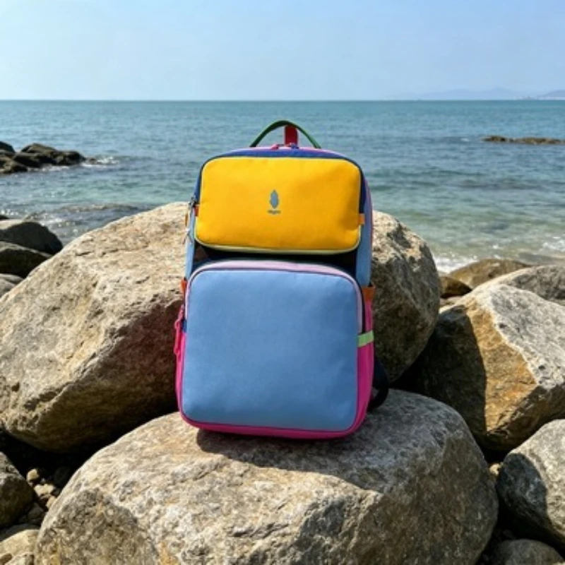 

Outdoor Color-Contrasting Shoulder Bag forTraveling and Camping Suitable for Both Men and Women Ideal for Hiking Large Capacity
