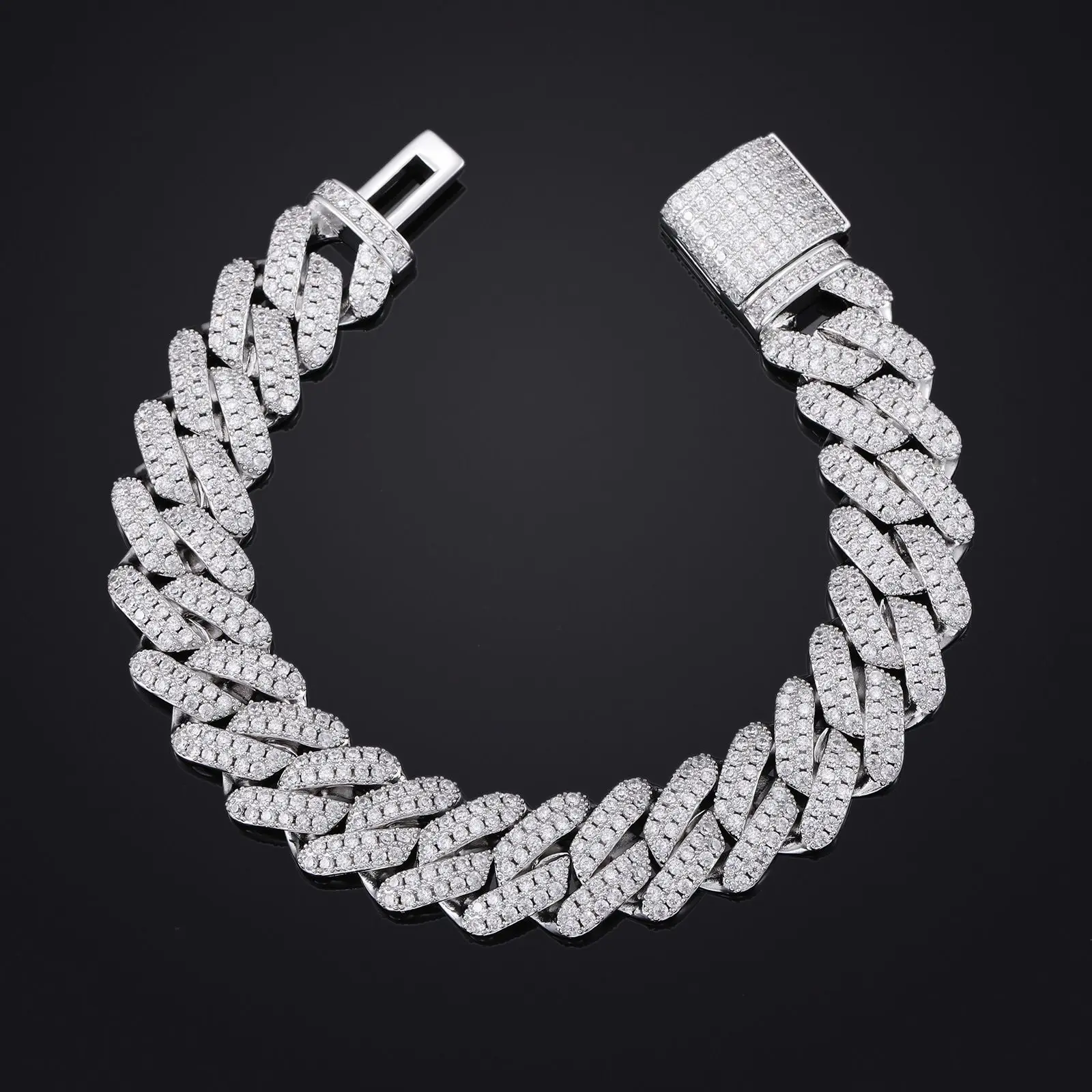 Popular pick for fashion influencers, unisex 14MM Double Row Rhombus Bracelet uses PT950 Platinum paired with glossy artificial