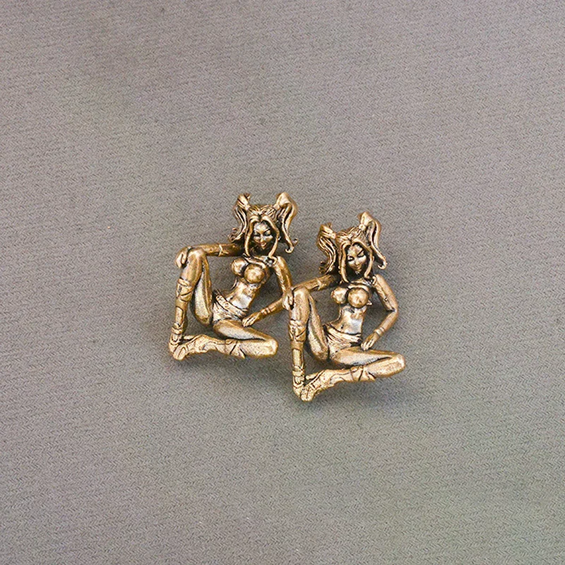 Brass Ponytail Beau…