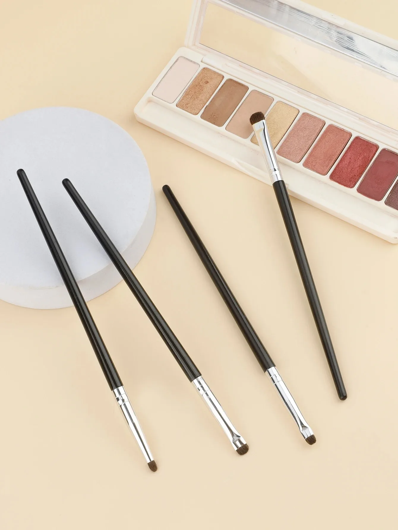 4-Piece Eye Detail Brush Set - Precision Mini Makeup Brushes for Eyeliner, Smudging, Brow, and Inner Corner, Natural Horse Hair, image 4