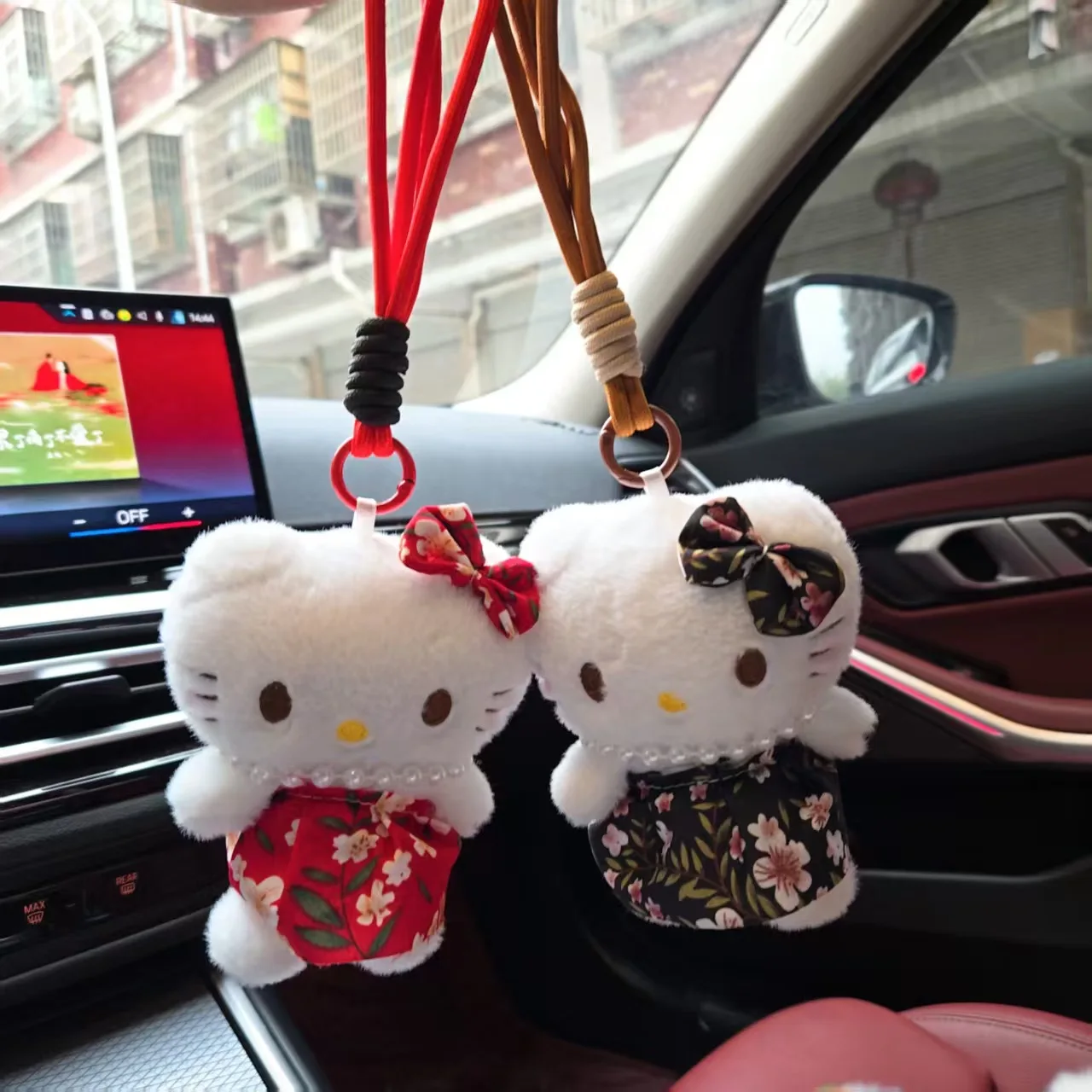 LLavero de peluche de dibujos animados para Kt, accesorio para bolso, regalo de Navidad para niña, bolso para muñeca, llavero con dije, muñeca de juguete