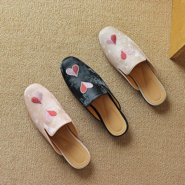 2024 New Retro Love Headed Half Slippers for Women's Summer Flat Bottom Outward Wearing One Step Mom's Shoes Cowhide Slippers