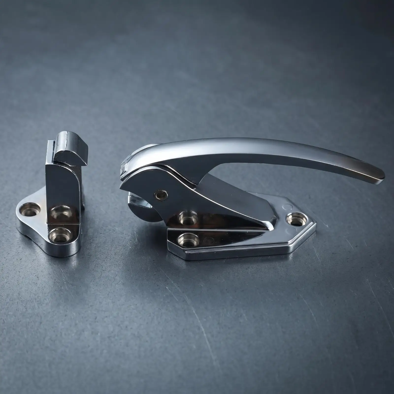 Heavy Duty Freezer Door Lock Chrome Lever Handle with Strike Block for Commercial Kitchen Equipment Door