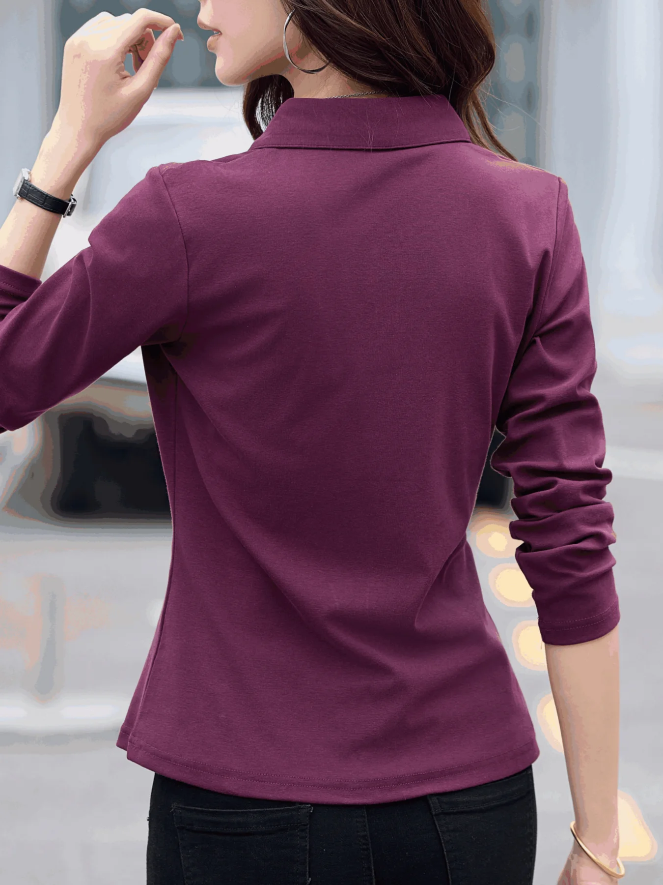 Skin-friendly  slimming  waist-closing  crew-necked long-sleeve T-shirt that  fits well  simple and stylish versatile and durabl
