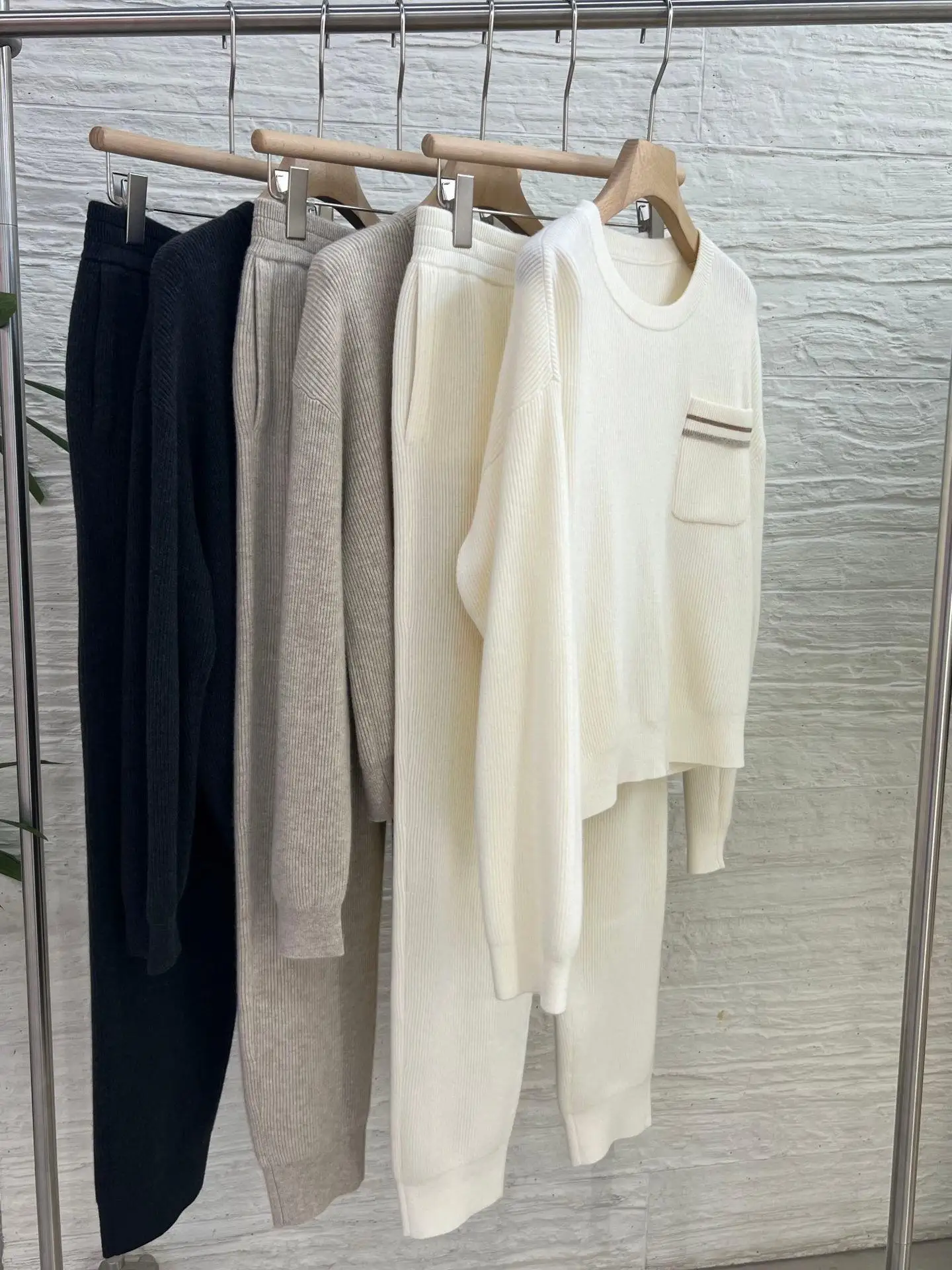 Light Luxury Ultra Fine Merino Wool Women Two Piece Set, Knitted Round Neck Pocket Top & Ankle Pants