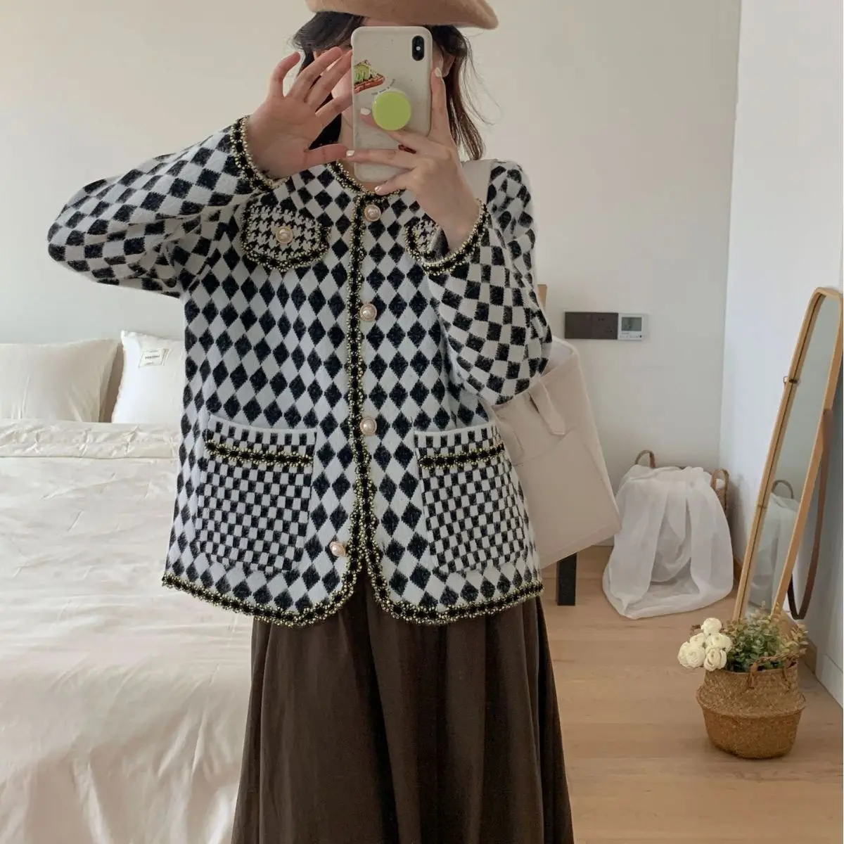 

New Autumn and Winter Imitation Mink Fur French Square Small Fragrant Style Design Sense Fashionable Sweater Women's Coat Trend