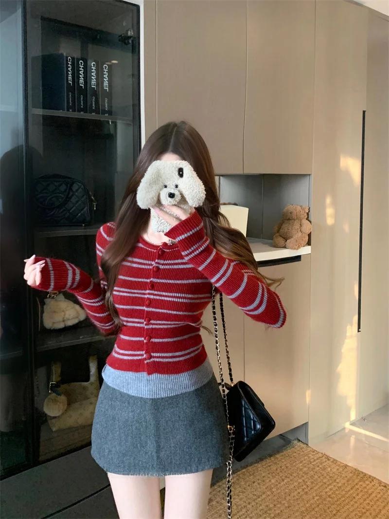 

Color Blo Striped Knitted Top Women's Slim Fit Long Sve Base Layer irt Korean Sle Commute Soft Fabric Daily Wear