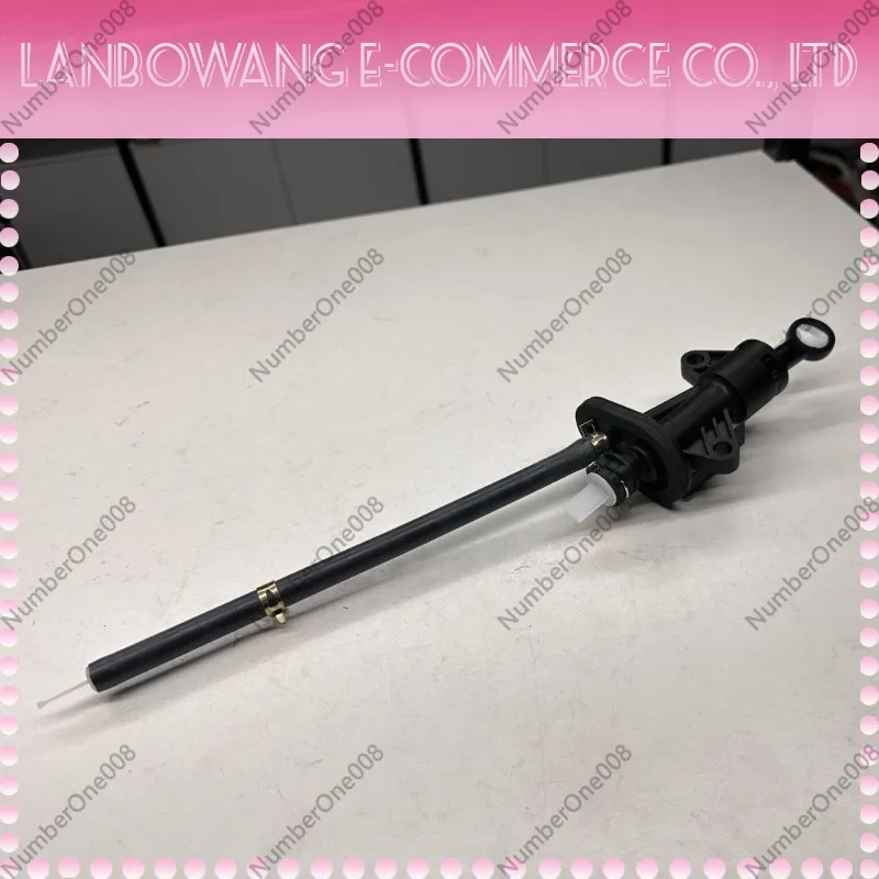 6 Pin 10637088 Clutch Master Cylinder Fit for Roewe I5 RX3 RX5 MG5 Automotive Replacement Part