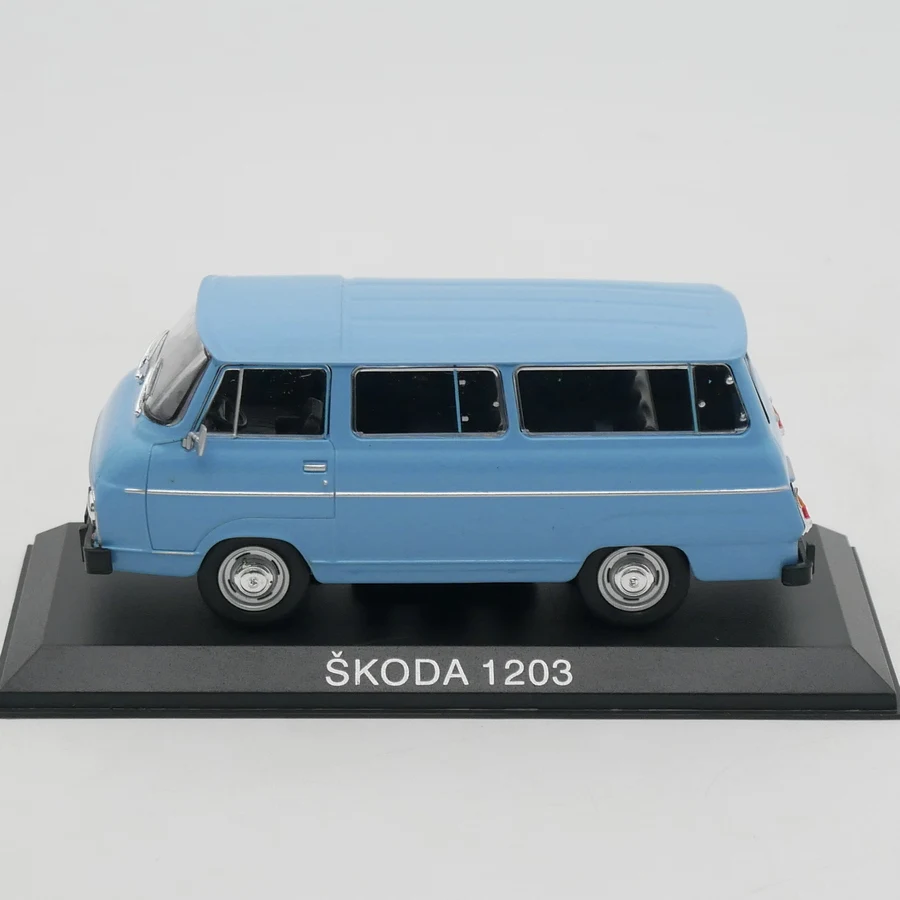 Ixo 1:43 Ist Skoda 1203 Diecas Car Model Metal Toy Vehicle