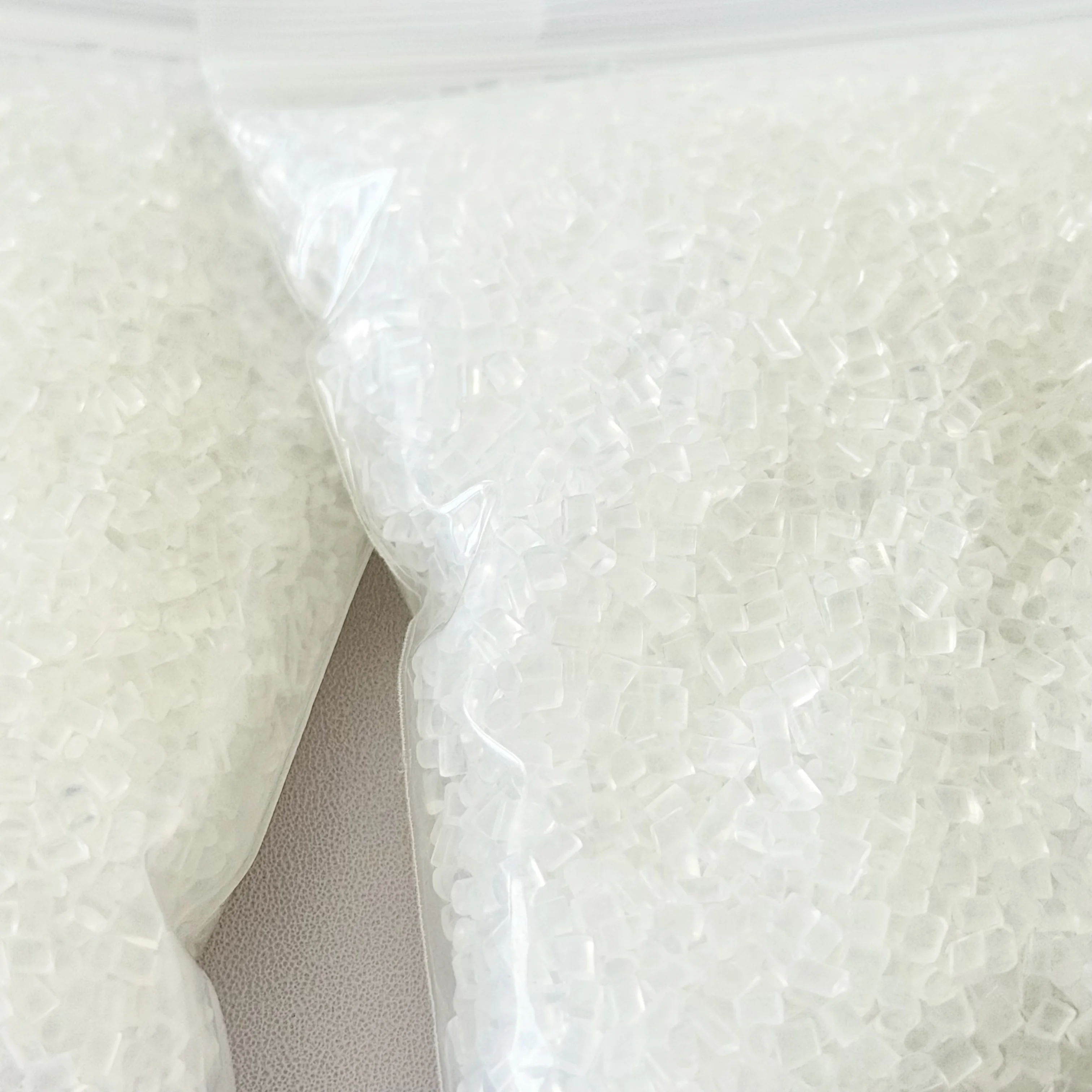 100/1000 Gram Italian Keratin Glue Grain Keratin Top Quality Glue Granule Transparent Color For I Tip/ U-Tip Hair Extension