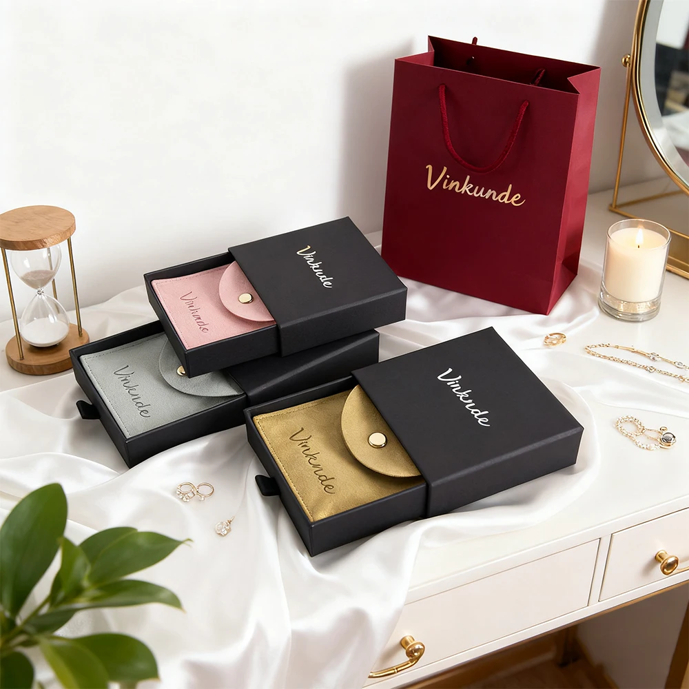 

Personalized Logo Black Paper Drawer Jewelry Box Microfiber Snap Bag Pouch Rings Bracelet Necklace Candy Wedding Favor Givesaway
