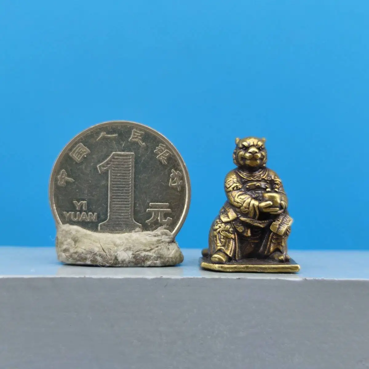 Brass Mini Tiger General Statue, Buddhist Temple Offering Tiger Deity Model, Desktop Car Decor Ornament