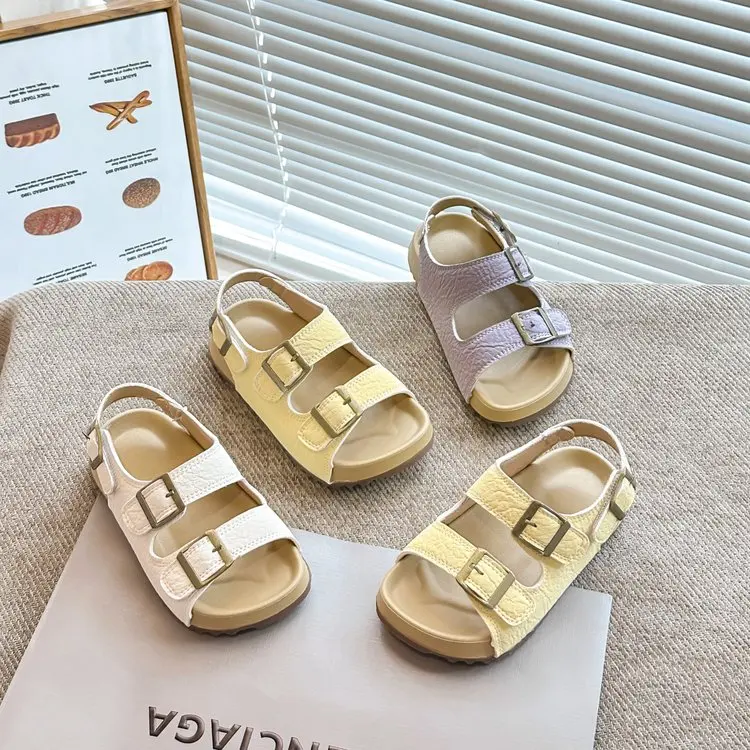 

2026 Summer New Children's Shoes Fashion Suede Leisure Sandals Metal Buckle Stunning Shoes Outdoor Unisex Non Slip Beach Shoes