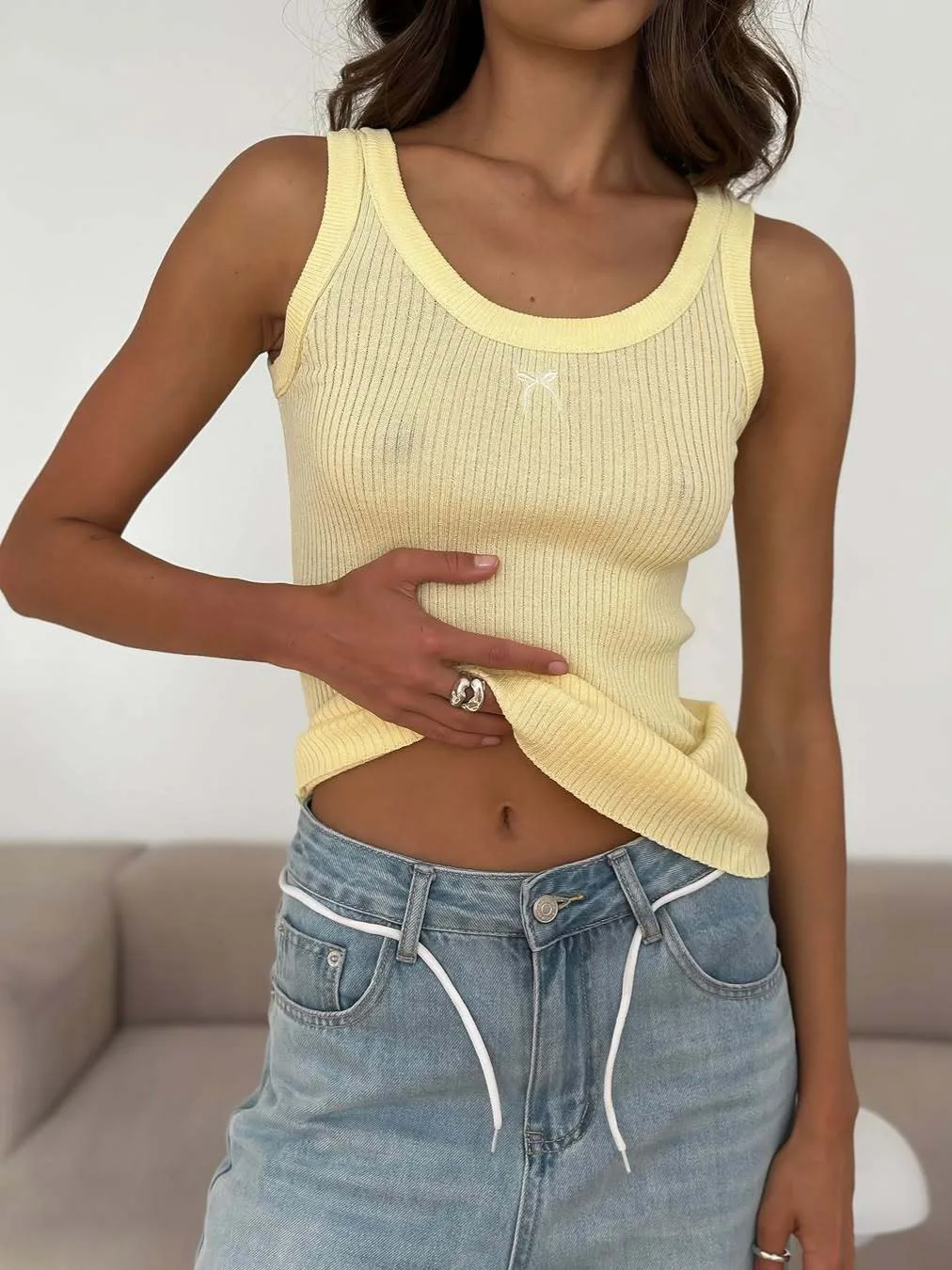 

Sexy Women Solid Square Neck Ribbed Tank Top Camisole Women Summer Basic Elastic Sleeveless Crop Tops