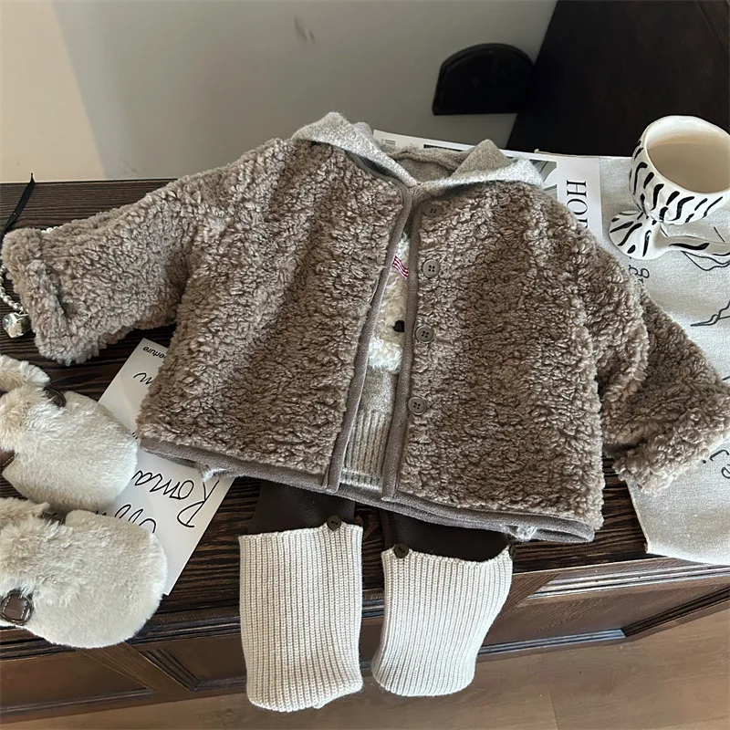 

Children's Clothing New Winter Girls' Lamb Wool Coat Thickened Cartoon Hooded Sweater Set Trendy