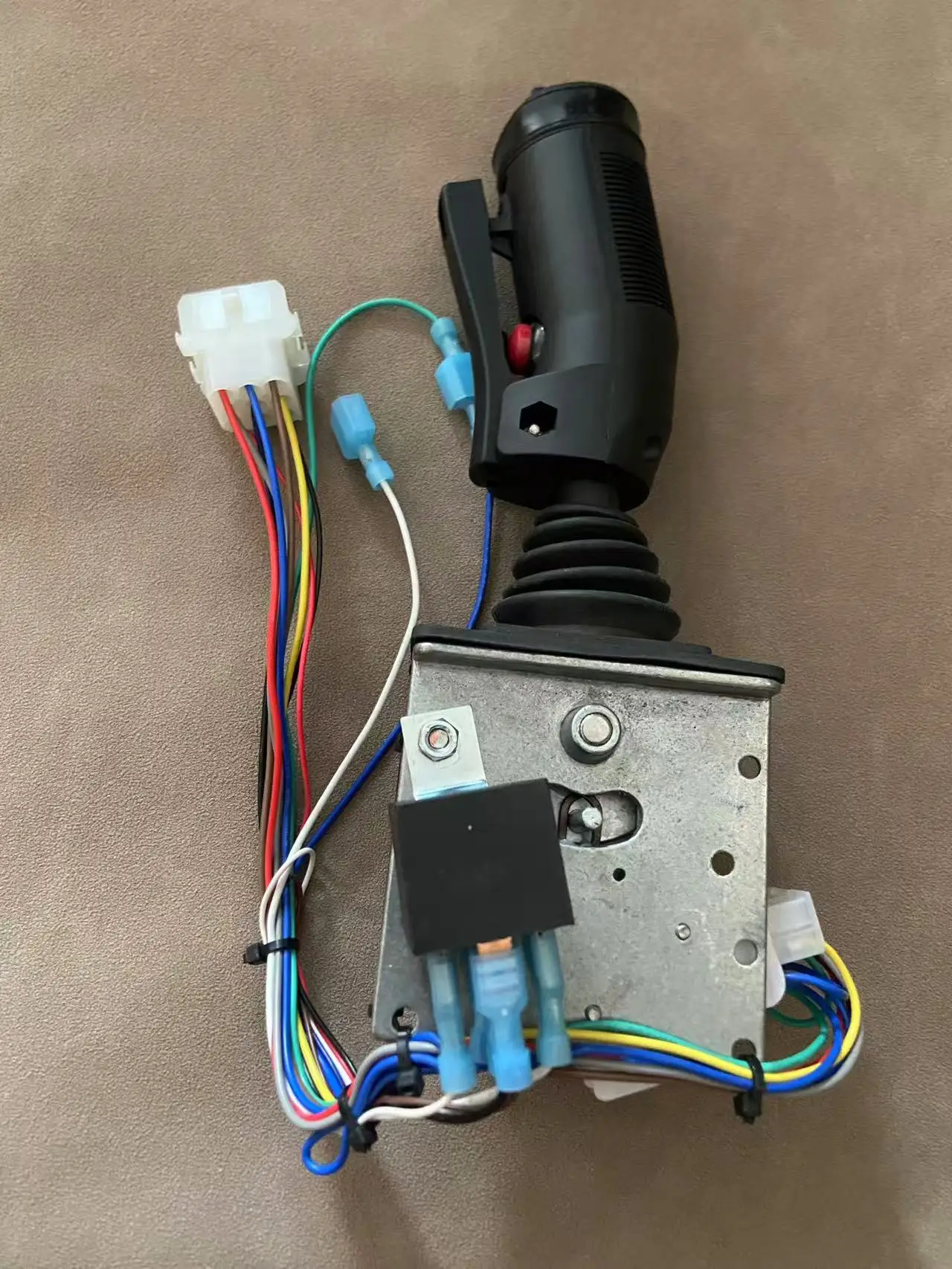 132537  Joystick Controller For Skyjack Scisssor Lifts