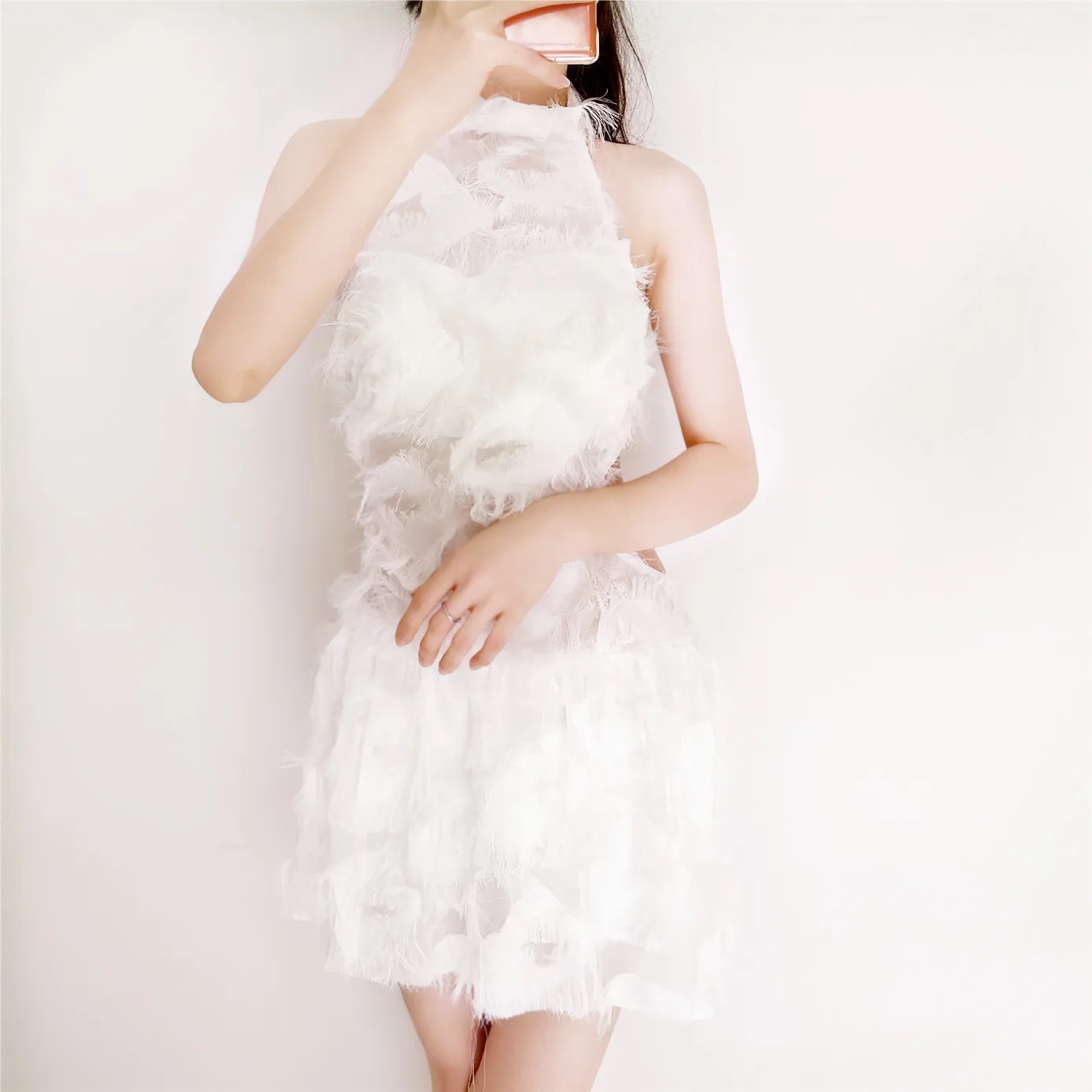 

Fairy Swimsuit Female One-piece Flat Angle Conservative Thin Belly Cover Sexy Feathers White Hot Spring Vacation Swimsuit