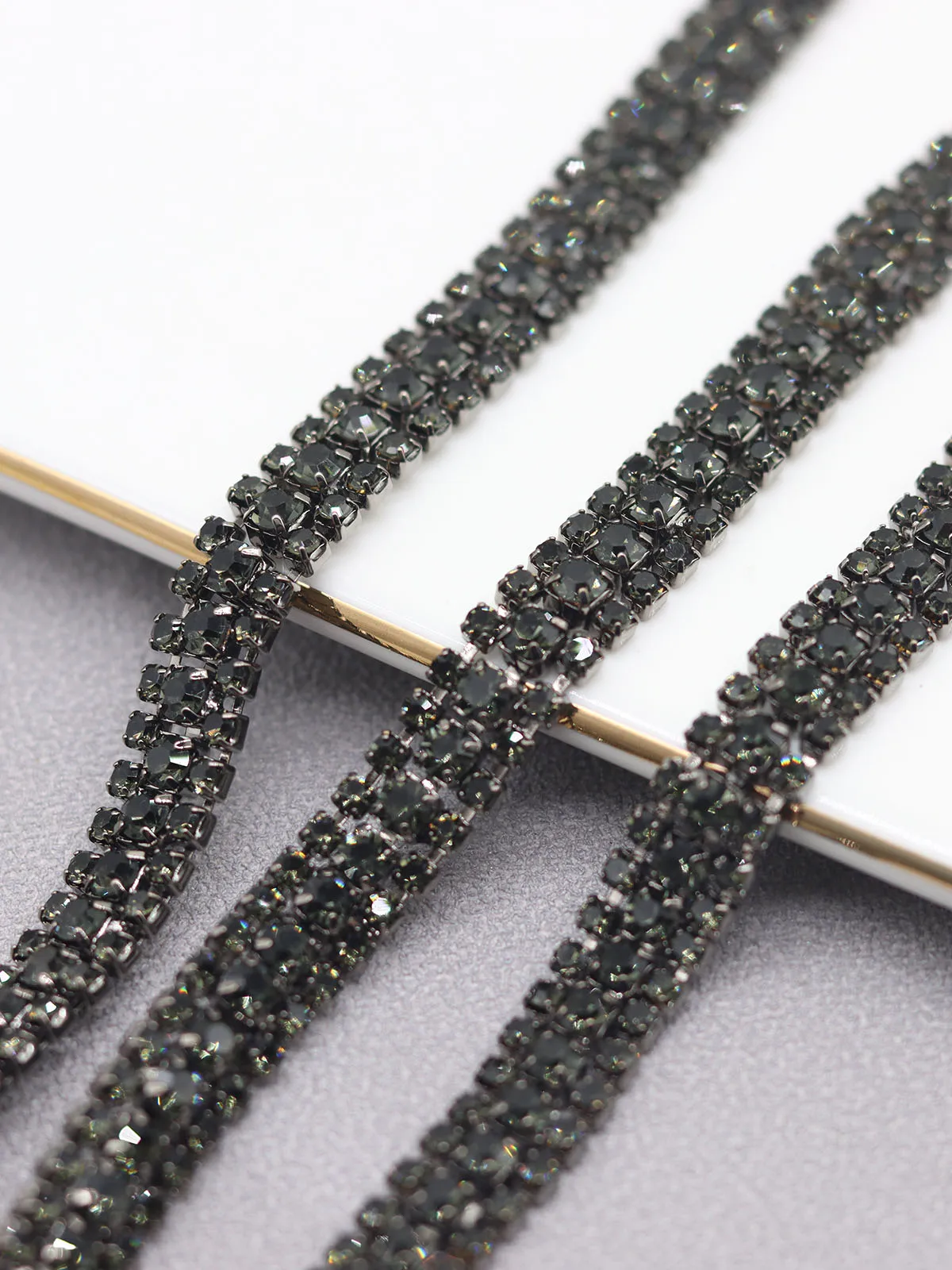 1yard 3 Rows Black Glass Rhinestone Cup Chain Sew on Stones for DIY Garments Decoration Rhinestone Trim for Collor