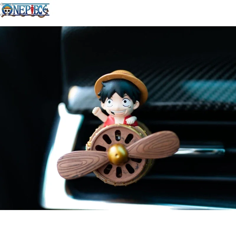 Anime One Piece Luffy Sauron Sanji Pilot Propeller Car Air Freshener Aromatherapy Fashion Air Vent Aromatherapy Car Accessories