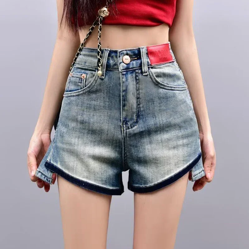 

Spicy Girl Style Women Chic Wide Leg Denim Shorts 2025 Summer Ladies Retro Fashion Short Jeans Girls High Waisted Slim Hot Pants