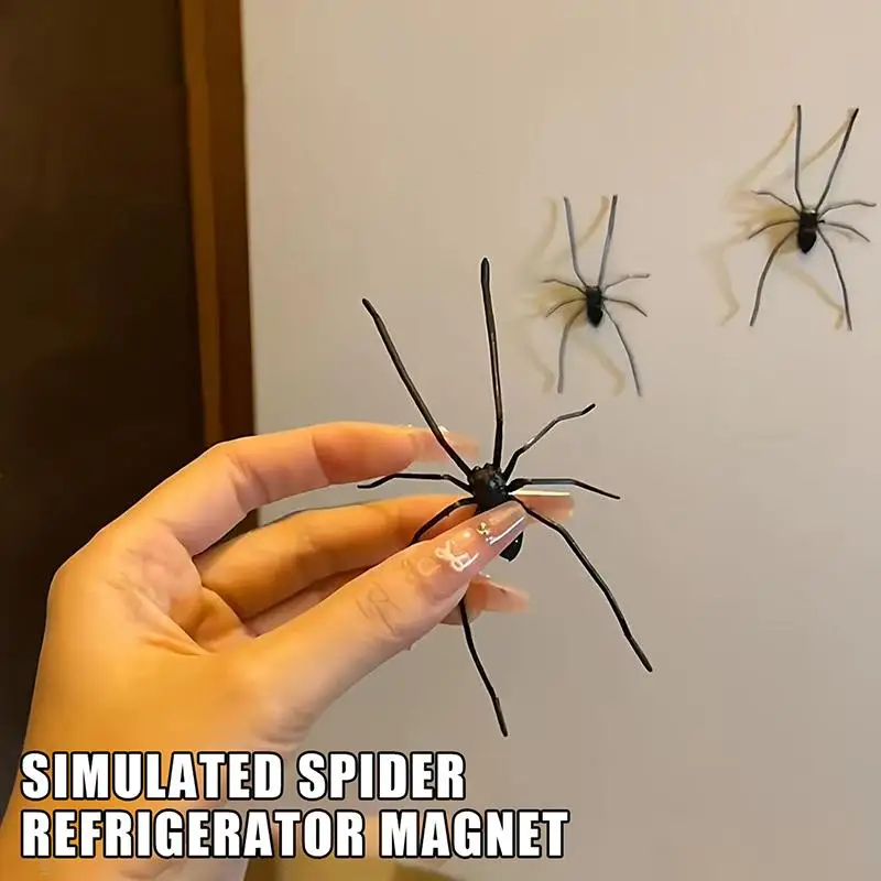 New Prank Simulated Glow In The Dark Magnet Unique Spider Fridge Magnet Small Size Lightweight Halloween Magnet Party Decor