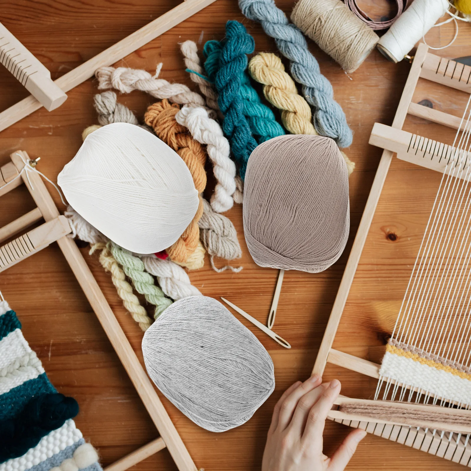 

6 Balls Premium Cashmere Yarn Fine Lightweight Soft for Hand Knitting Crocheting Scarf Shawl Cardigan Glove DIY Creative