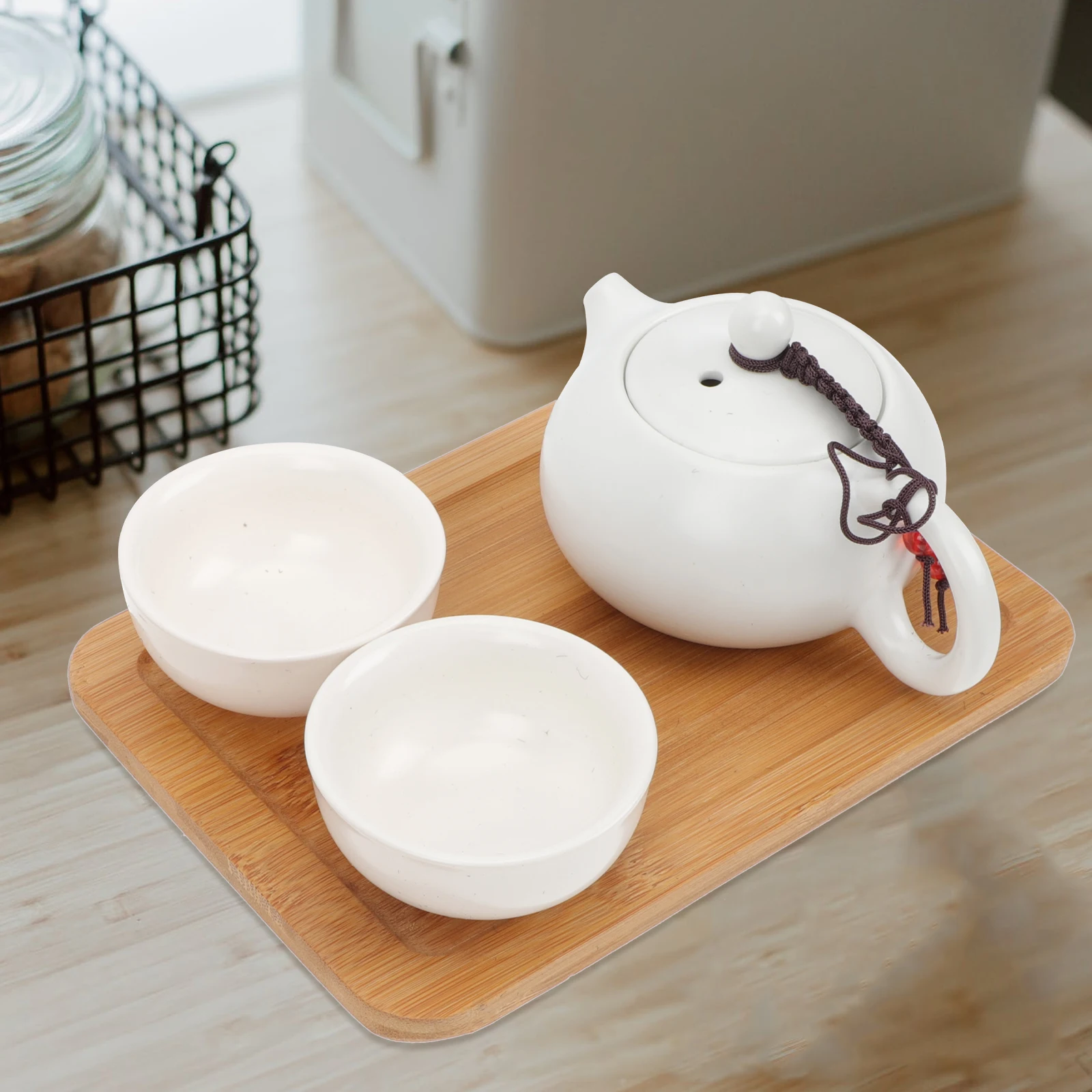 

1 set Elegant Travel Tea Set Ceramic Teapot Set with Bamboo Accessories Heat Insulating Handle Anti-Scalding for Family