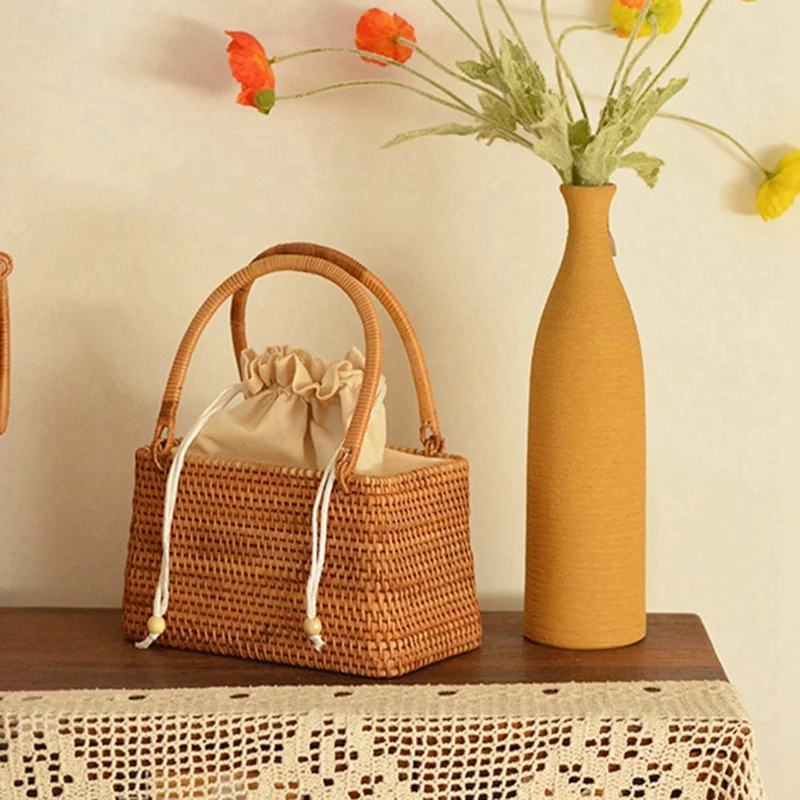 Vintage Hand Basket For Picnic Basket Travel Hand Woven Rattan Handbag Semicircular Stitching Inner Pocket