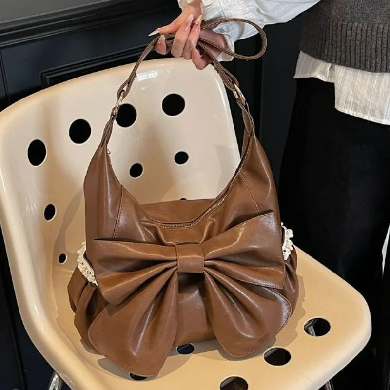 

Sweet Bow Underarm Bag New Korean Niche Design Handbag Large Capacity Casual Messenger Bag High Quality High Appearance Level
