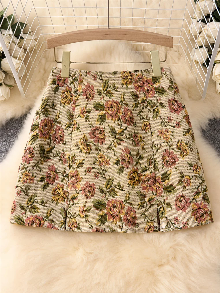 

Ladies Bohemian flower jacquard high waist mini skirt with slit