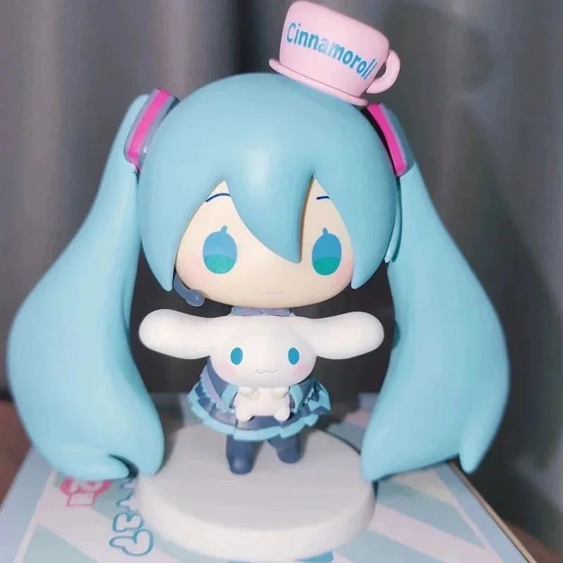 10cm Anime Miku Figure Beautiful Doll Kawaii Hatsune Miku Cinnamoroll Figure Q-version Model PVC Cartoon Car Ornament Toys Gift