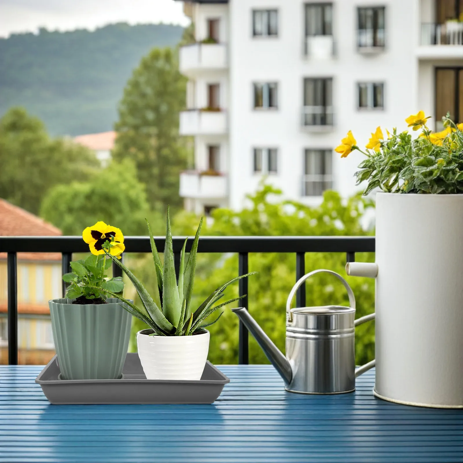 

Набор из 4 поддонов для цветочных горшков, толстые пластиковые подставки для цветов, серые, для использования в помещении и на балконе, поддон для сбора воды