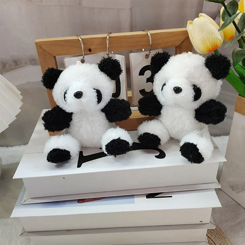 LLavero de Panda de peluche, adornos de animales de peluche, colgante para mochilas, duradero, fácil de usar