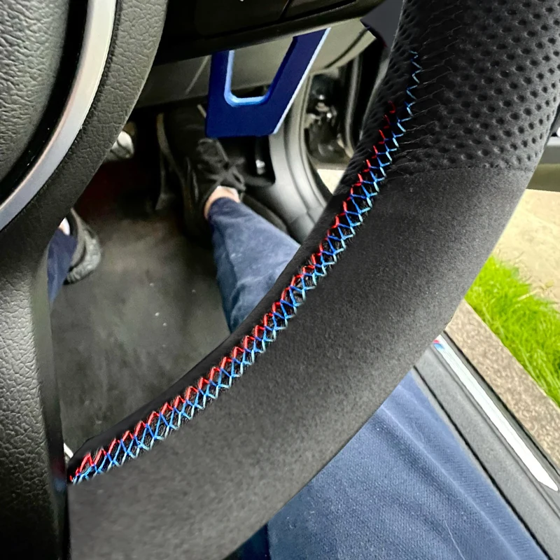 Car Steering Wheel Cover Trim For BMW 3 5 Series E46 E39 X5 E53 2000 2001 2002 2003 Z3 E36 1.2mm Suede Leather w/ red blue line